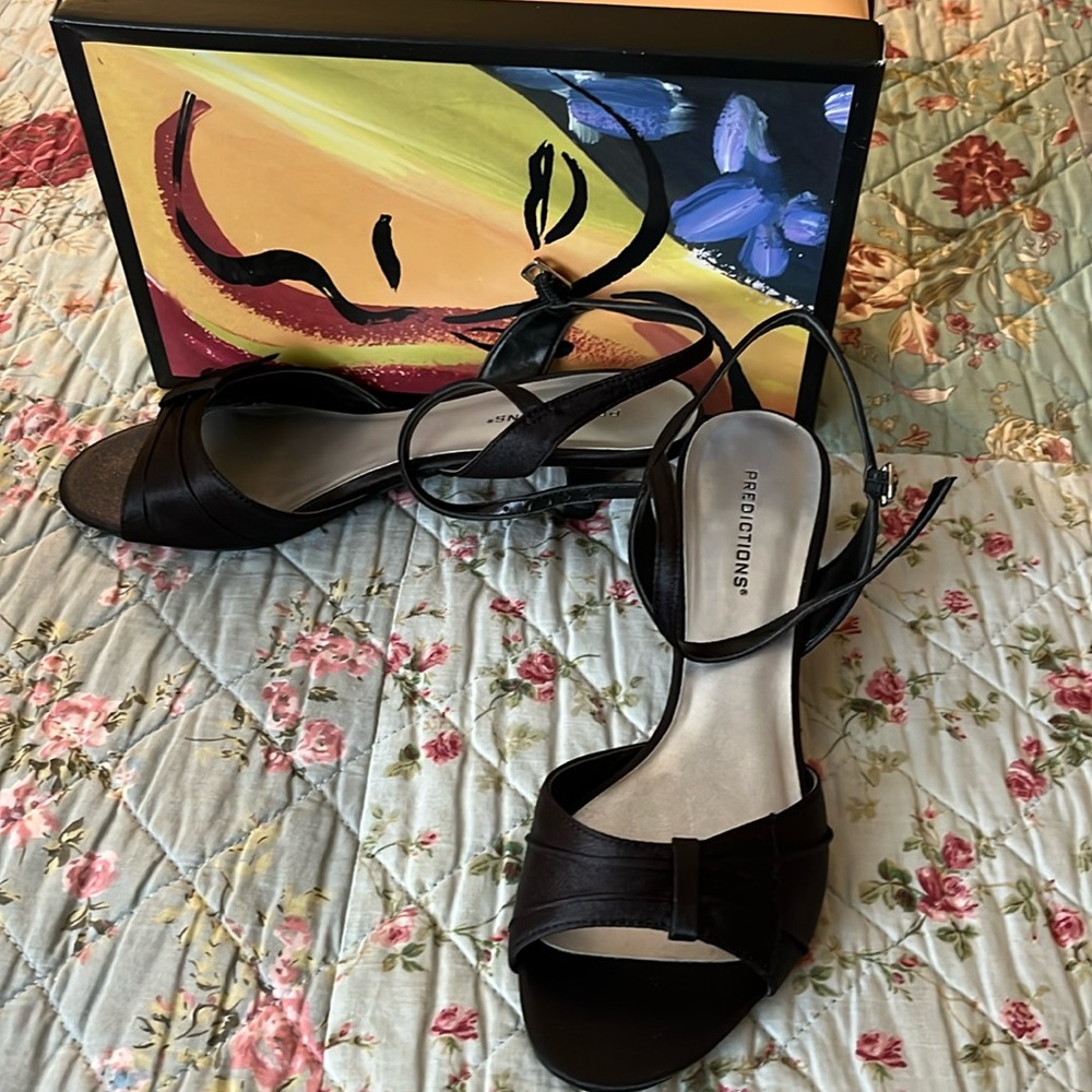 PREDICTIONS BLACK SATIN SHOES - Picture 1 of 8